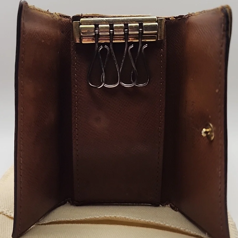 Louis Vuitton Black/Brown Key Holder Wuth Box, Card And Dust bag - Picture 12 of 17